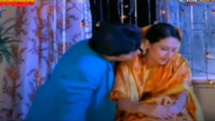 आज की रात हर एक ज़र्र झिलमिलाया है-Aaj Kee Raat Song Lyrics