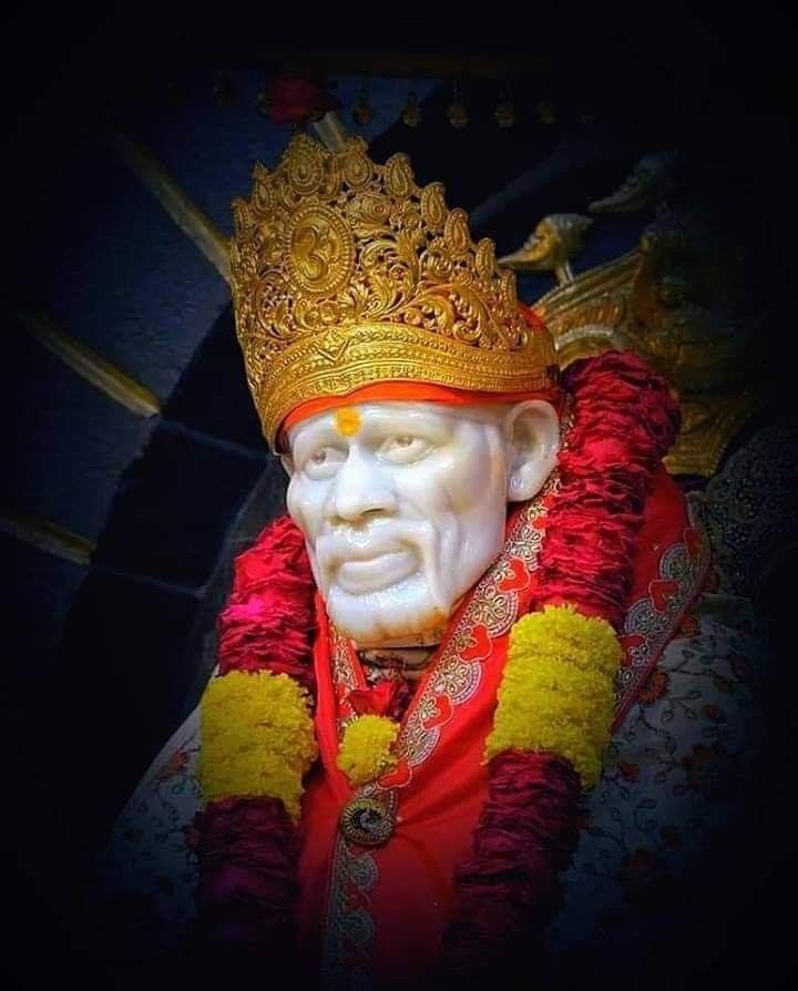 आरती श्री साईं गुरुवर की Sai Baba Aarti Lyrics in Hindi