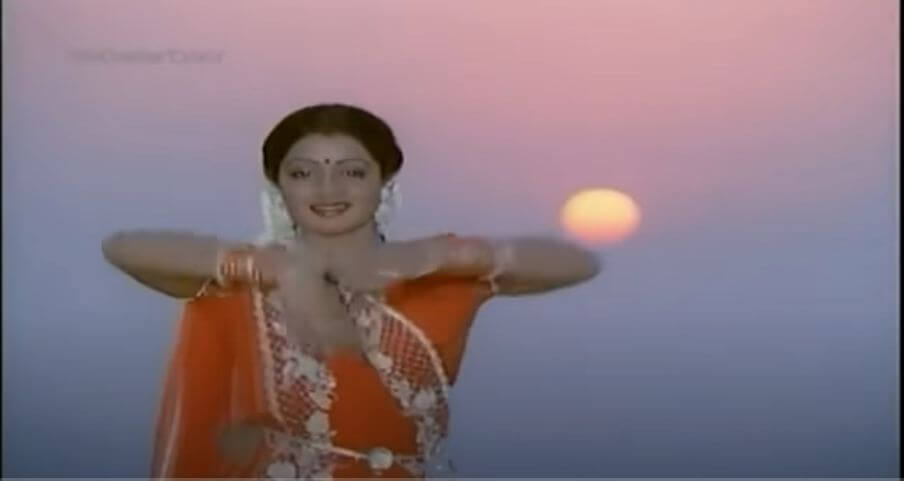 आया आया प्यार का ज़माना-Aaya Aaya Pyar Ka Zamana, Song Lyrics