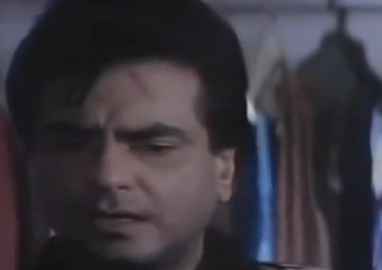 ek ajnabi….</p> -Ek Ajnabi Haseena Se lyrics