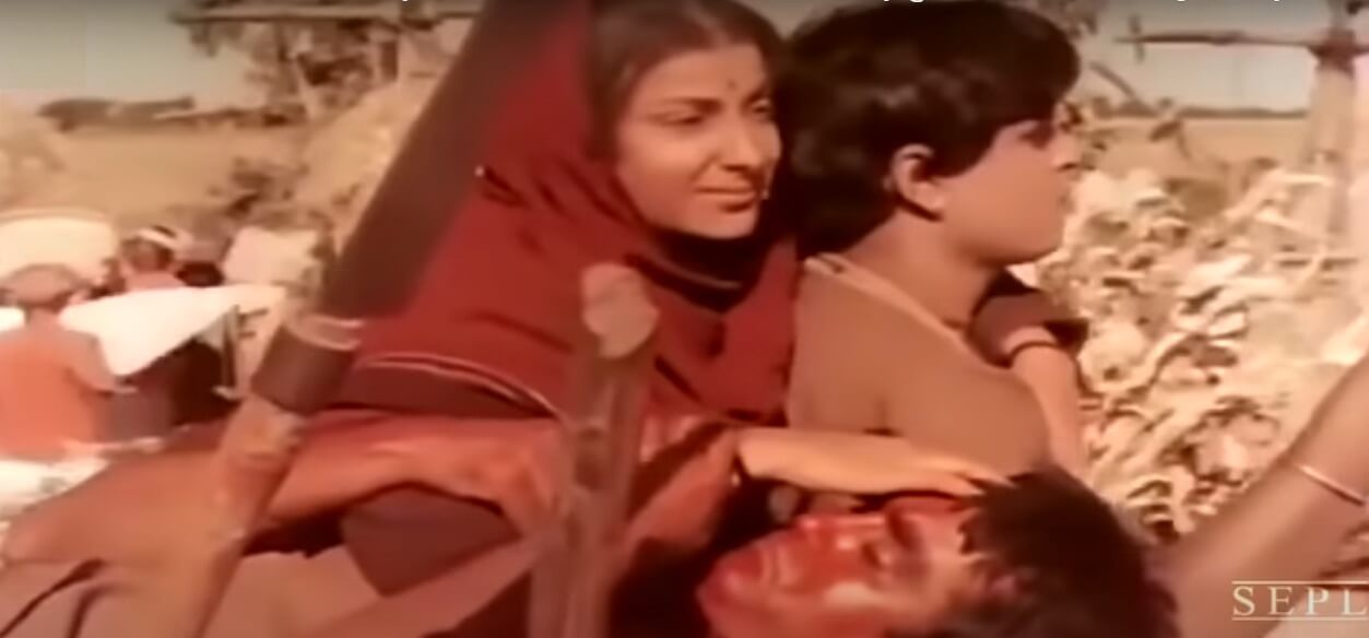 दुःख भरे दिन बीते रे भैया अब सुख आयो रे-Duhkh Bhare Din Bite Re Bhaiyaa Song Lyrics