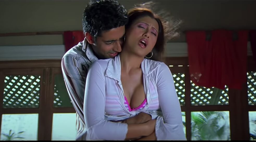 कोई नहीं हैं कमरे में, क्या हसीन मिला हैं पल-Koyi Nahi Hai Kamre Me Song Lyrics