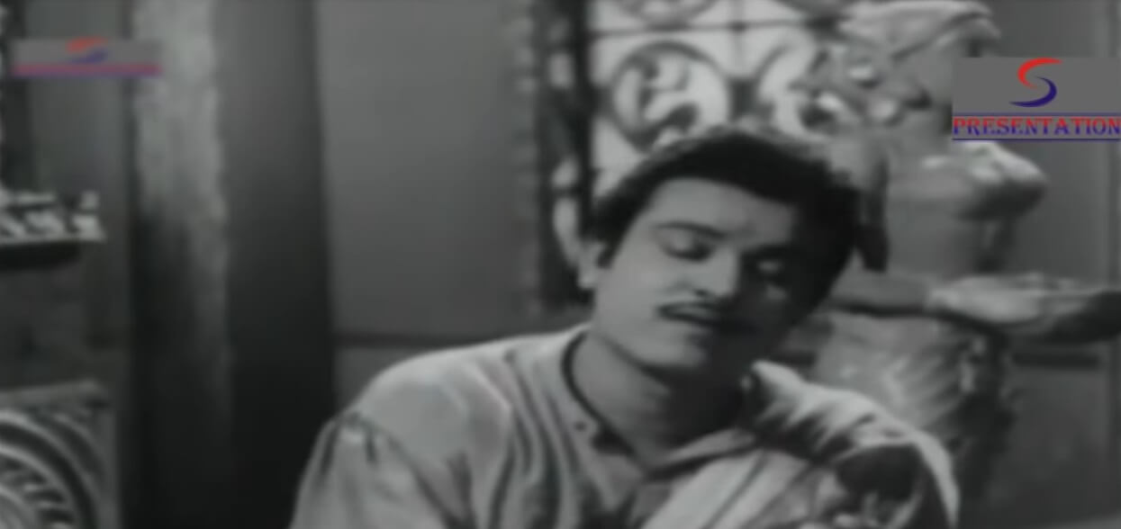 माँ तेरी ममता कितनी प्यारी कितना प्यार जताती है -२-Maa Teri Mamta Kitni Pyari Song Lyrics