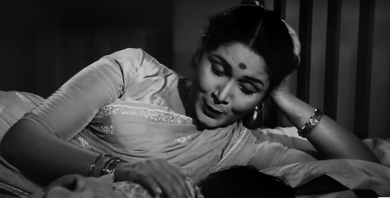 हवा धीरे आना-Nanhi Kali Sone Chali Song Lyrics