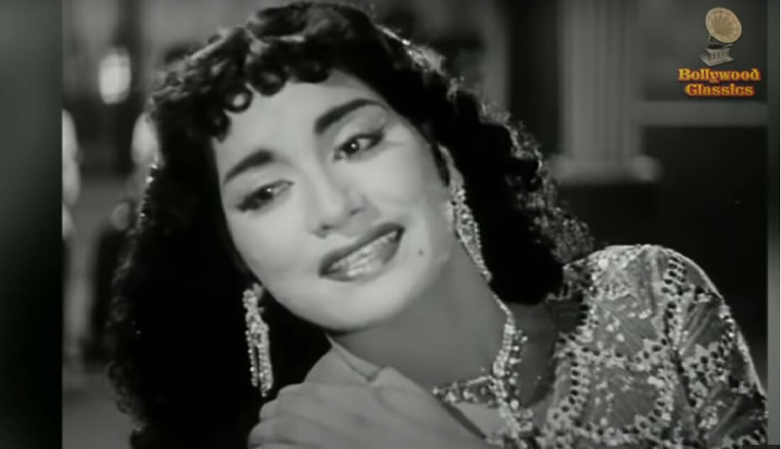 नज़र का झुक जाना जुबा का रुक जाना-Nazar Ka Jhuk Jana Song Lyrics