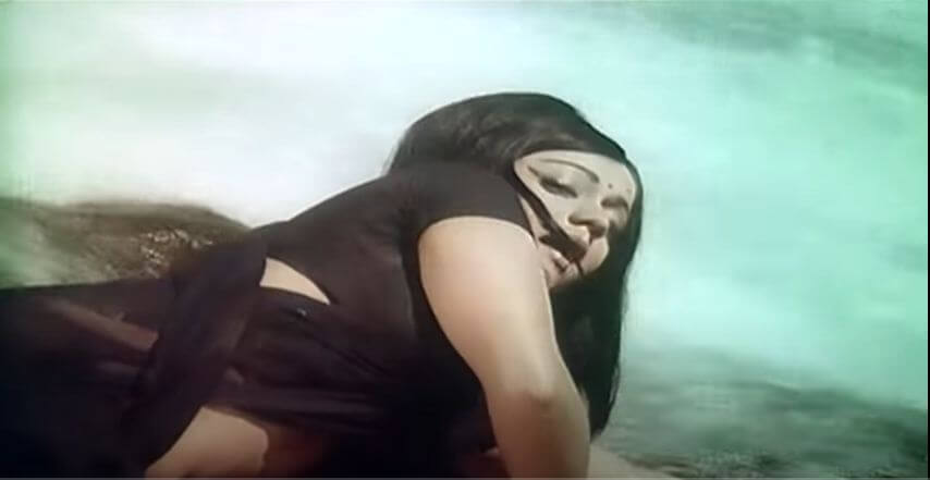 पानी में जले-Pani Me Jale Mera Gora Badan, Song Lyrics