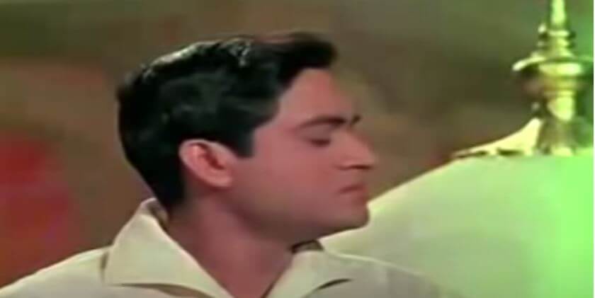 आँचल में सजा लेना कलियाँ, ज़ुल्फ़ों में सितारे भर लेना-Aanchal Mein Saja Lena Kaliyan Zulfon Mein Lyrics