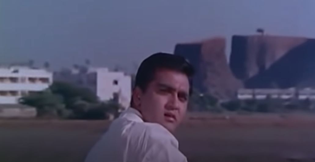 छोड़ो कल की बातें, कल की बात पुरानी-Chhodo Kal Ki Baatein Kal Ki Baat Purani Lyrics