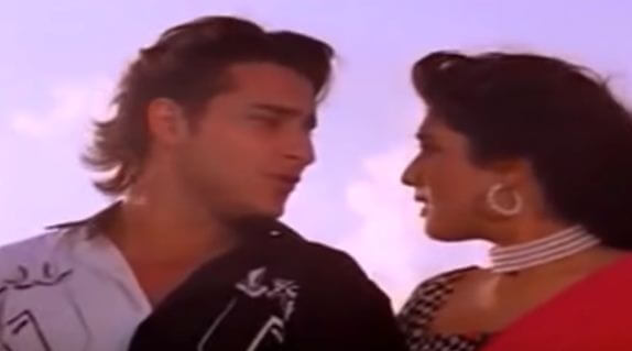 चाहा तो बहुत न चाहें तुझे चाहत पे मगर कोई ज़ोर नहीं ) -२-Chaha To Bahut Na Chahe Tujhe