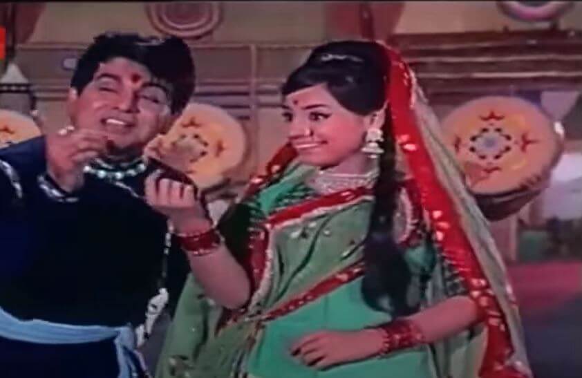 एक पड़ोसन पीछे पड़ गयी-Ek Padosan Piche Pad Gayi Junglee Jiska Naam Lyrics