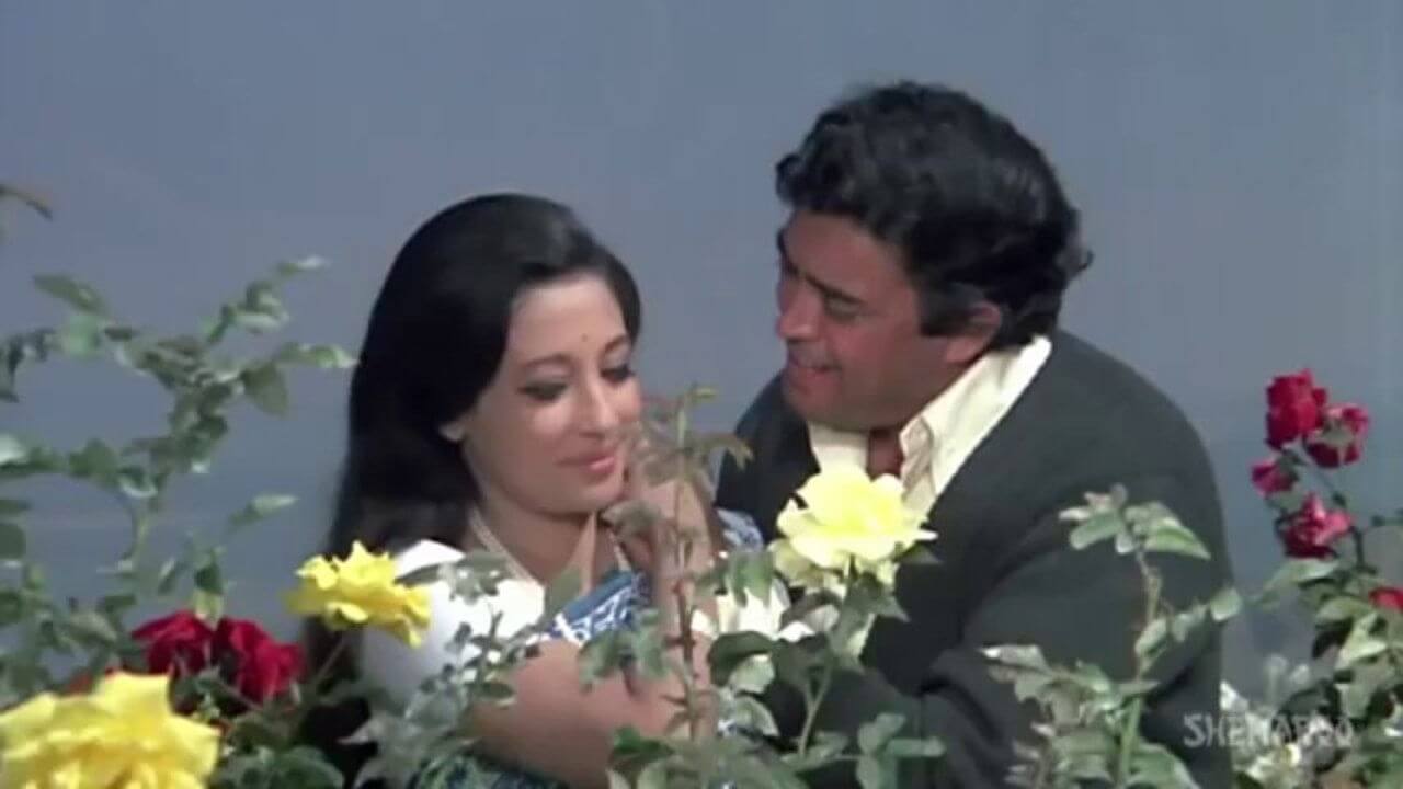 इस मोड़ से जाते हैं - Is Mod Se Jaate Hai Lyrics