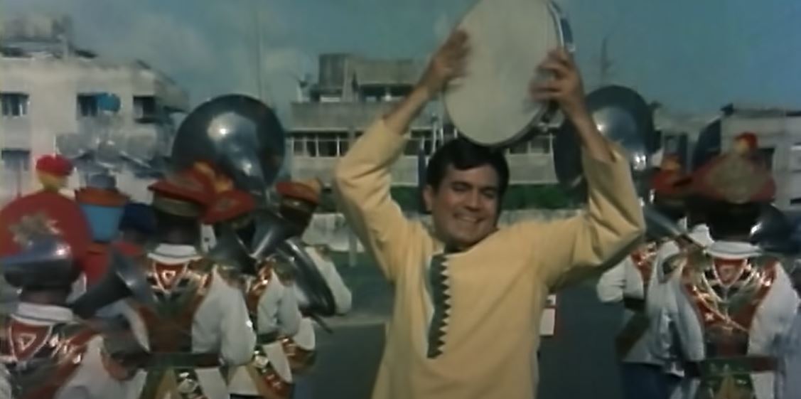 मेरी प्यारी बहनिया-Meri Pyari Behaniya Banegi Dulhaniya Lyrics