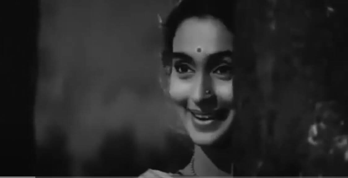 मोरा गोरा अंग लइ ले-Moraa Goraa Ang Lai Le Lyrics