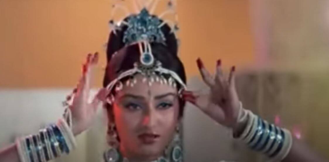 अंग अंग तेरा रंग रचाके-Mujhe Naulakha Mangawa De Re Lyrics