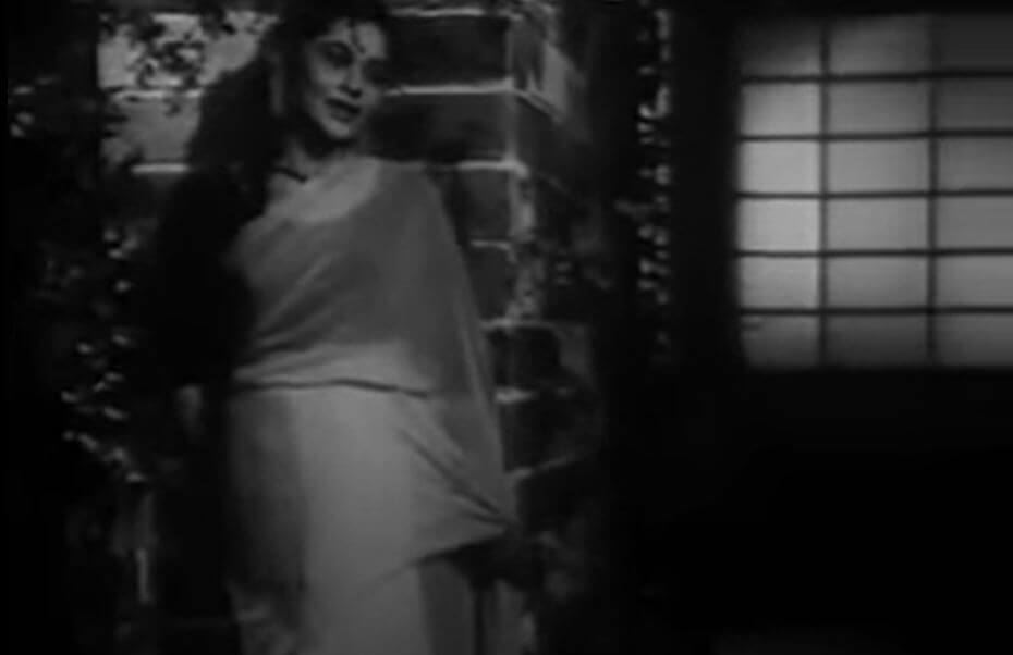 मुस्कुराओ कि जी नहिं लगता-Muskurao Ki Ji Nahi Lagta Lyrics