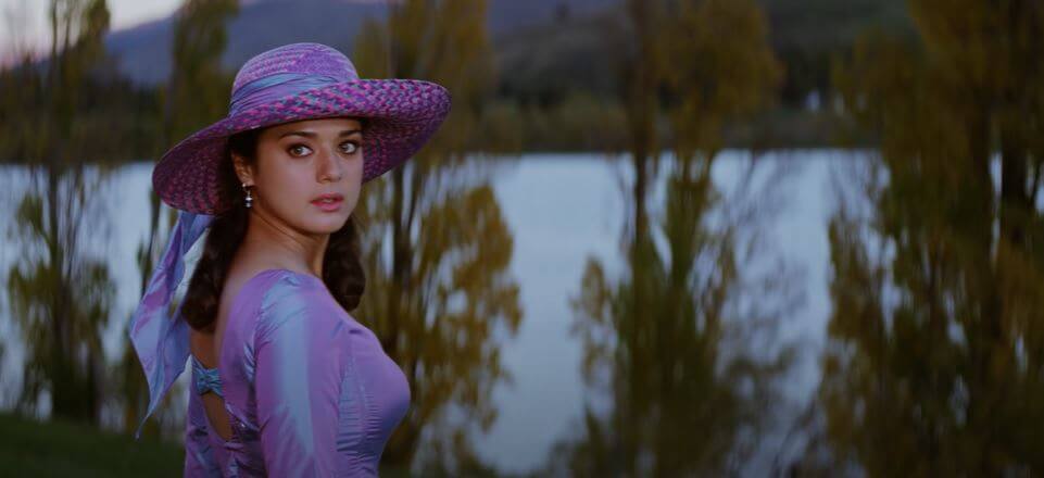 यूँ मिलाके नज़र, कर के जादूगरी-Soldier Soldier Mithi Bate Lyrics