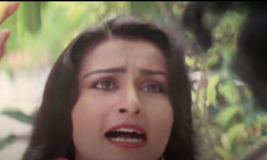 ये कोरी करारी कुंवरि नज़र-Ye Kori Karari Kunwari Nazar Lyrics